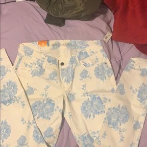 Old Navy NWT skinny jeans